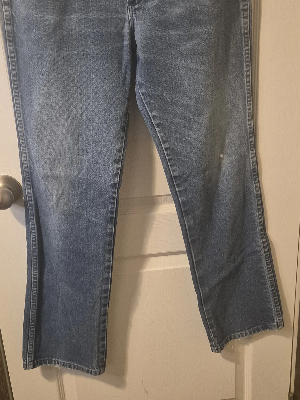 Wrangler Straight Fit Medium Wash 34 X 32 Jeans Western Distressed